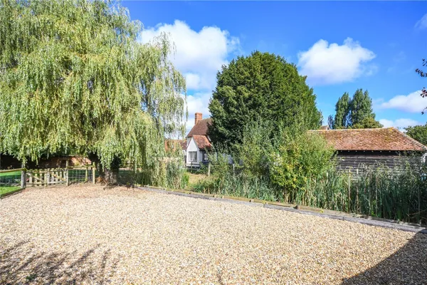 Watch House Green, Felsted, CM6 photo 25