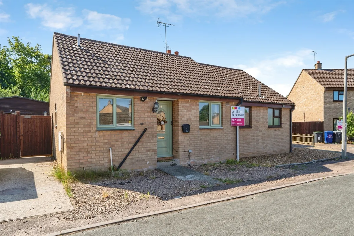 Willow Close, Brandon