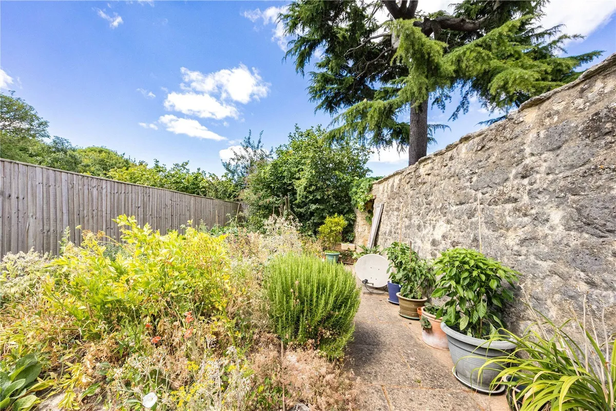 Barton Village Road, Headington, Oxford, Oxfordshire, OX3