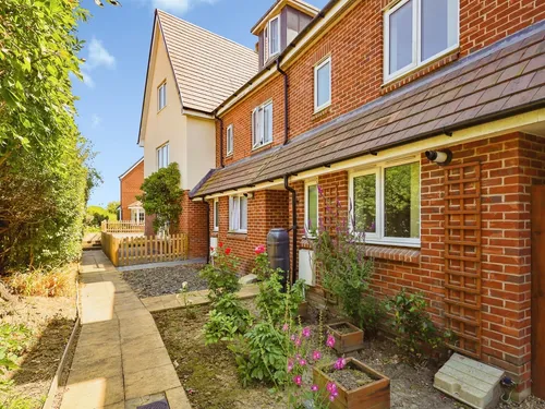 Brunel Drive, Hailshamphoto
