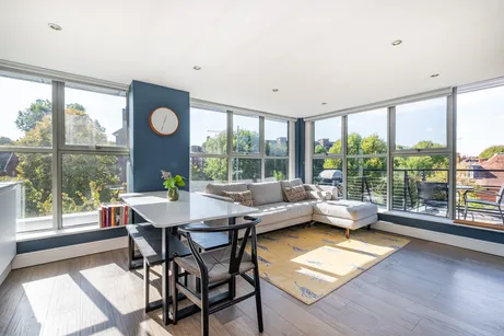 Cherrywood Drive, London, SW15