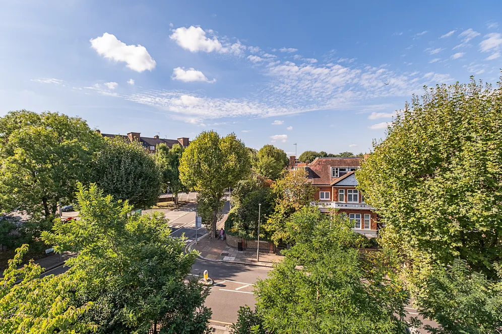 Cherrywood Drive, London, SW15 photo 5