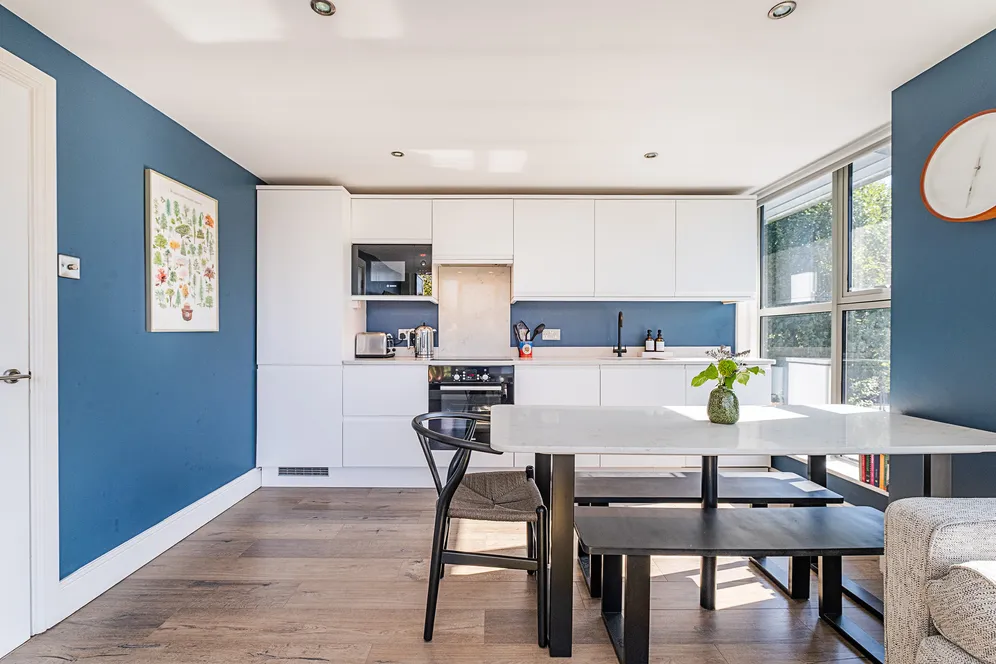Cherrywood Drive, London, SW15 photo 6