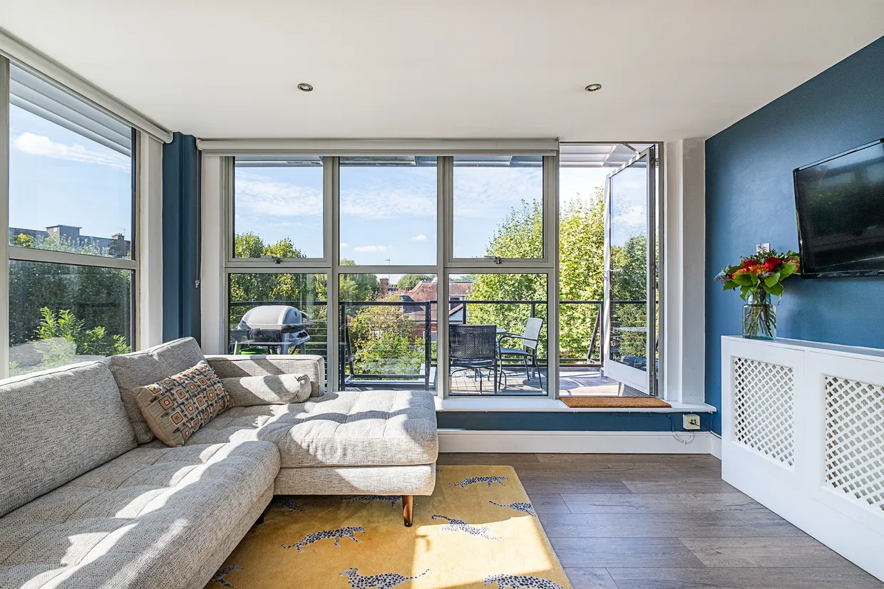 Cherrywood Drive, London, SW15 photo 8