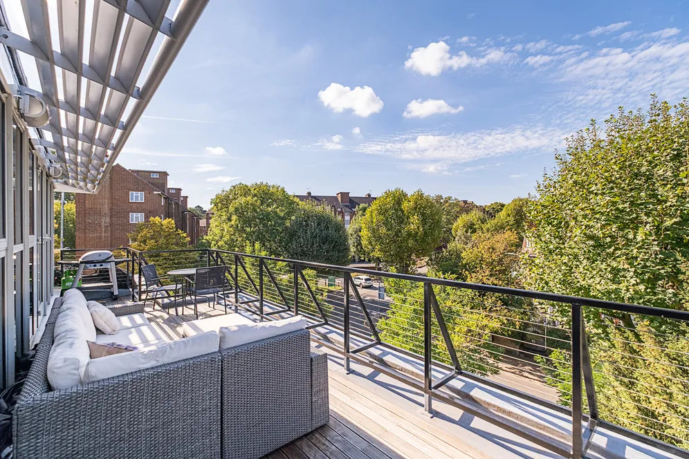 Cherrywood Drive, London, SW15 photo 9