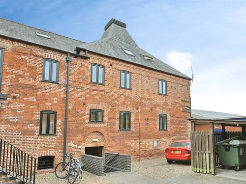 The Maltings, Derehamphoto