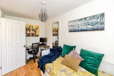 Neville Drive, ROMSEY