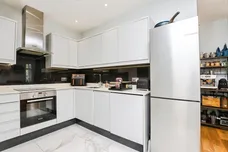 Syresham Gardens, Haywards Heath