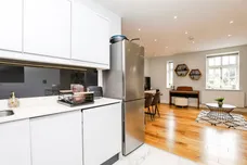 Syresham Gardens, Haywards Heath