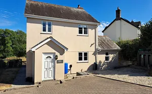 Longacre, Harrowbarrow, Callington, Cornwall, PL17 photo
