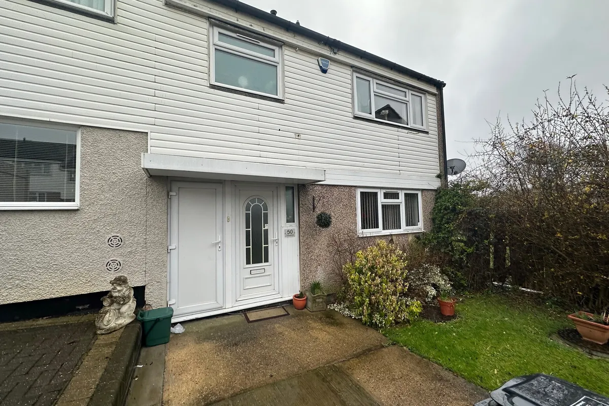 Tithelands, HARLOW