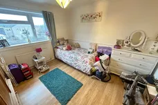 Tithelands, HARLOW
