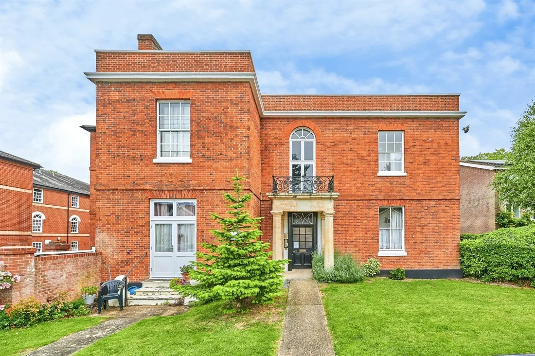 Property photo 1