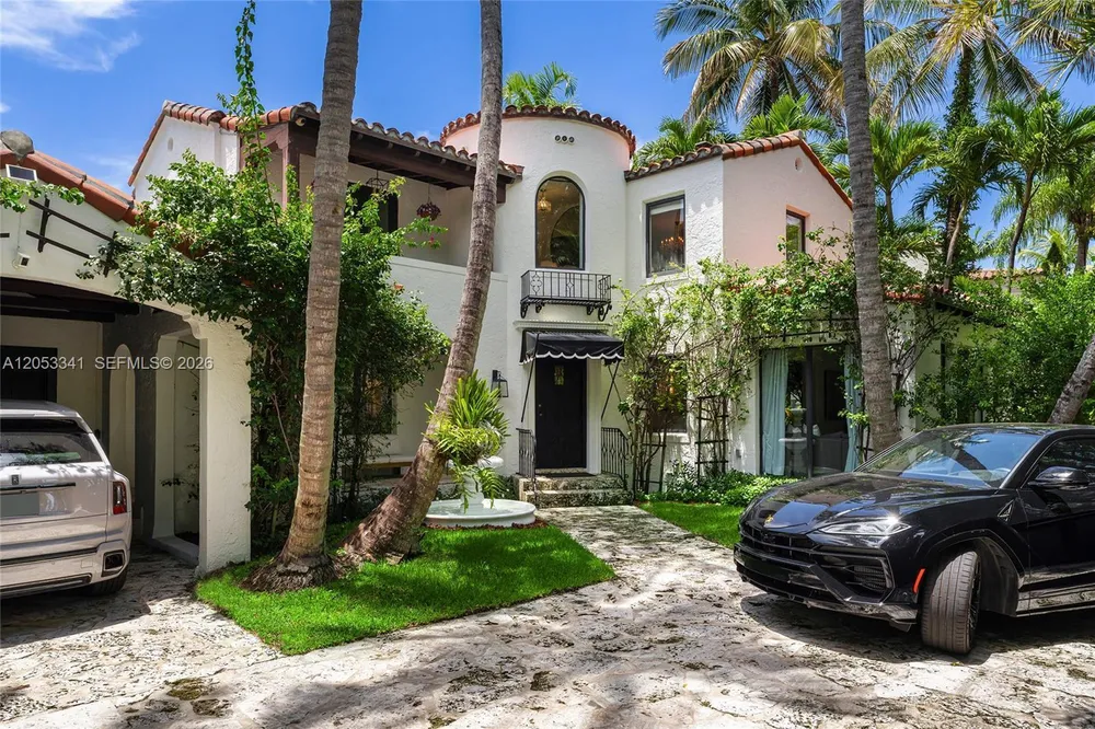 4430 Alton Rd, Miami Beach, FL 33140