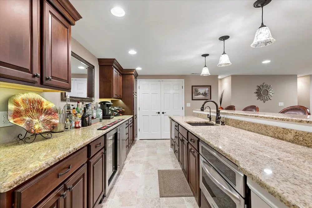 29 Glacier Circle, South Barrington, IL 60010
