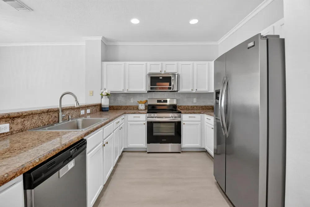 3085 N Evergreen Circle, Boynton Beach, FL 33426