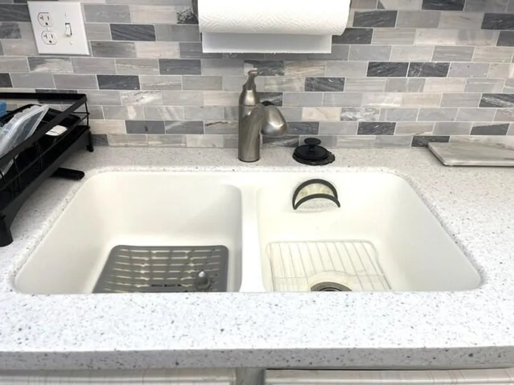 237 High Point Ct W, Delray Beach, FL 33445