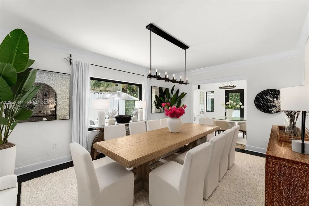 4430 Alton Rd, Miami Beach, FL 33140