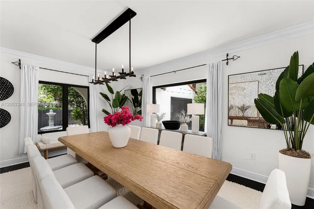 4430 Alton Rd, Miami Beach, FL 33140