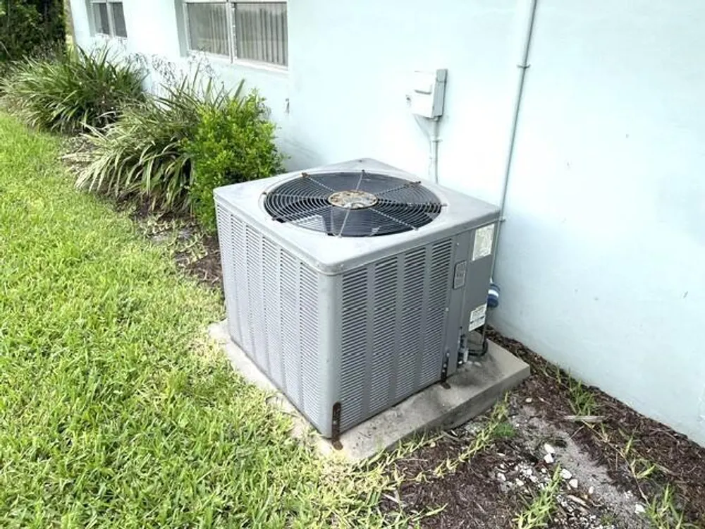 237 High Point Ct W, Delray Beach, FL 33445