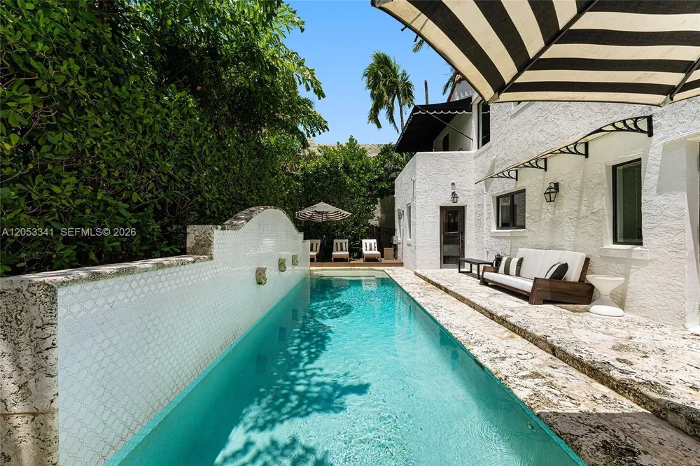 4430 Alton Rd, Miami Beach, FL 33140