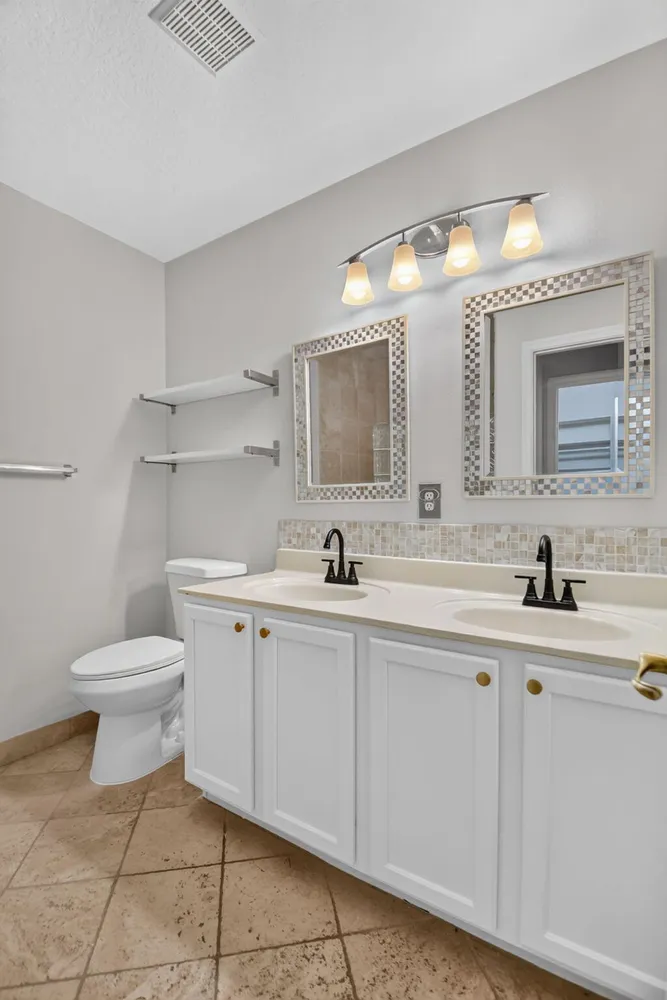 3085 N Evergreen Circle, Boynton Beach, FL 33426