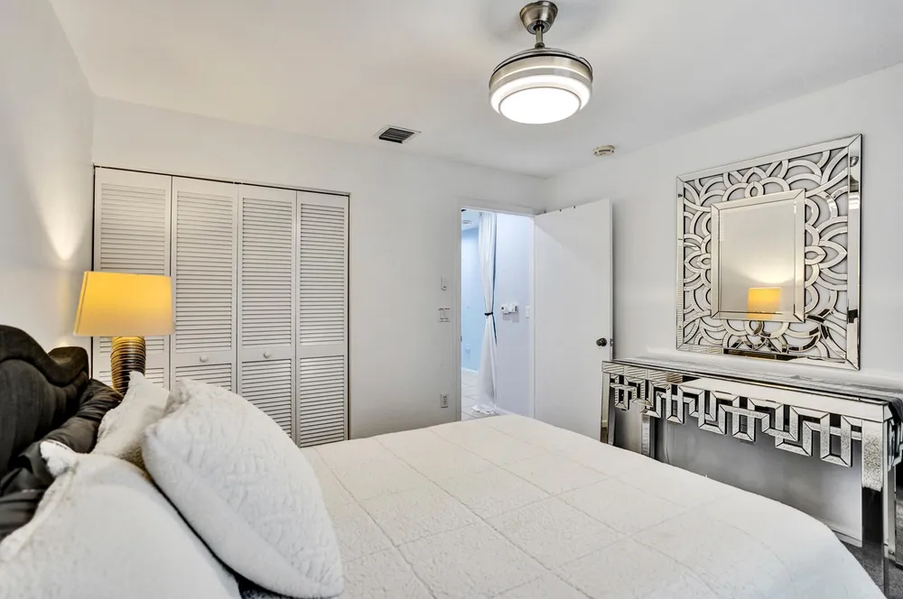 7669 Springwater Pl, Boynton Beach, FL 33437