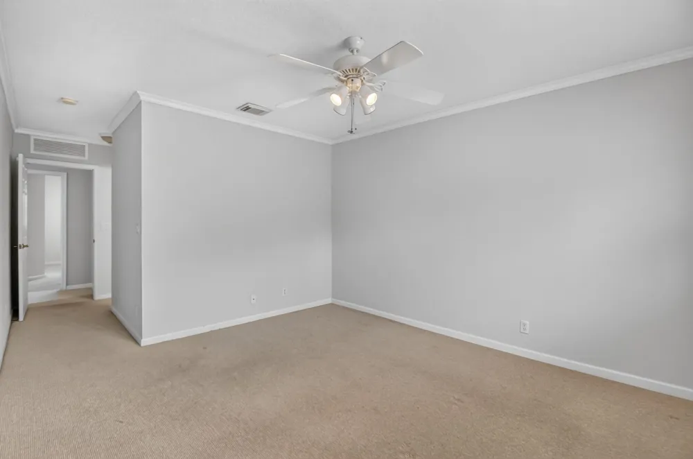 3085 N Evergreen Circle, Boynton Beach, FL 33426