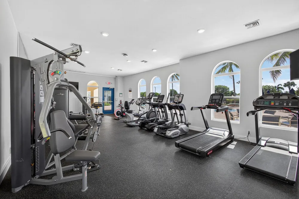 3085 N Evergreen Circle, Boynton Beach, FL 33426