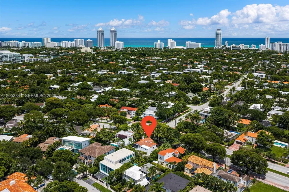4430 Alton Rd, Miami Beach, FL 33140