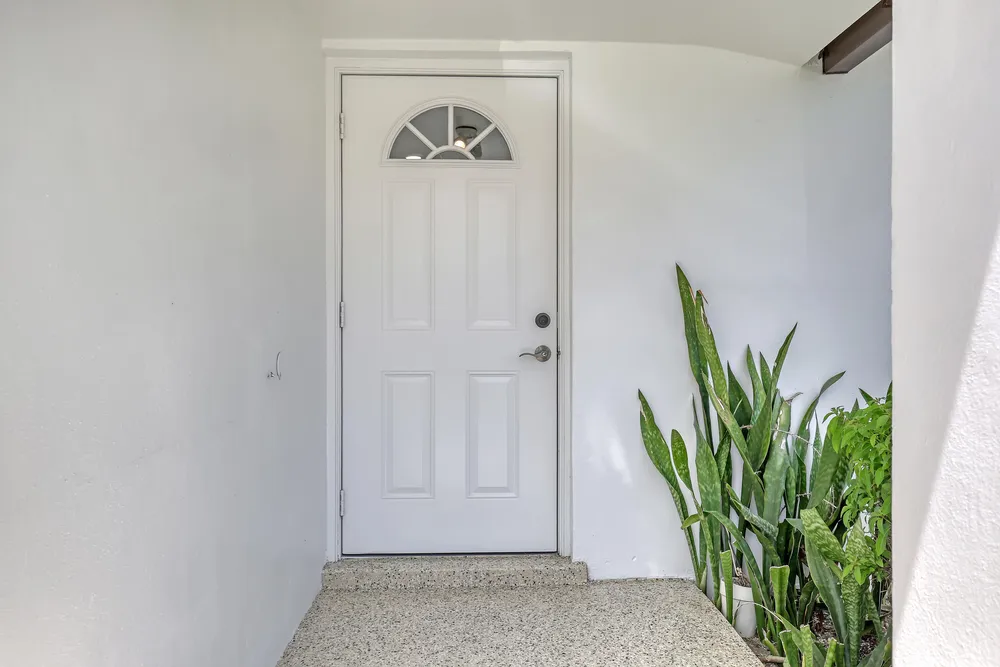 2940 Crosley Dr E, West Palm Beach, FL 33415