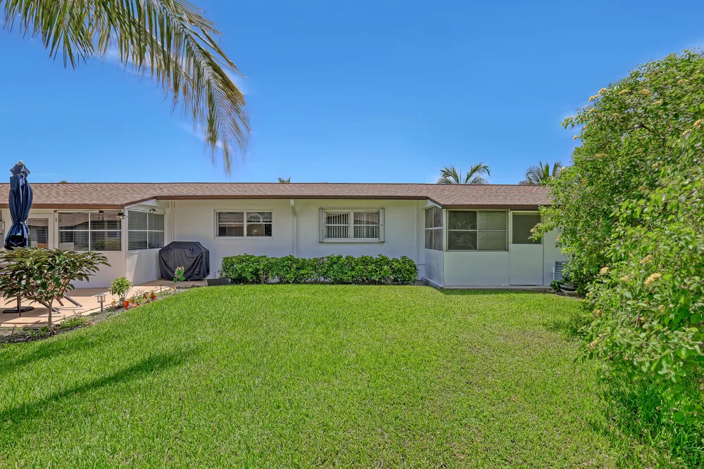 2940 Crosley Dr E, West Palm Beach, FL 33415