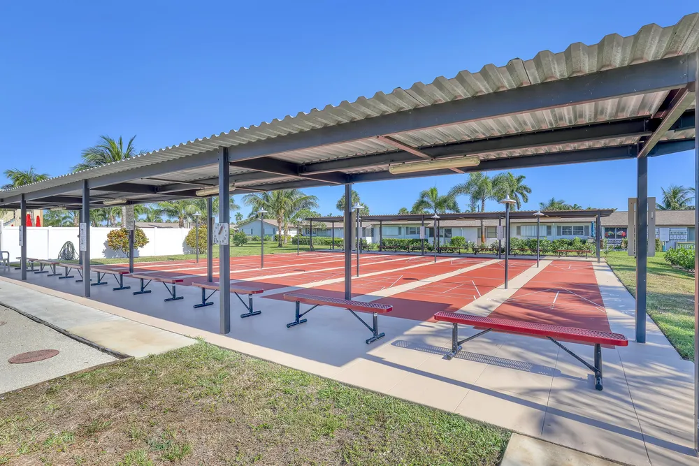 2940 Crosley Dr E, West Palm Beach, FL 33415