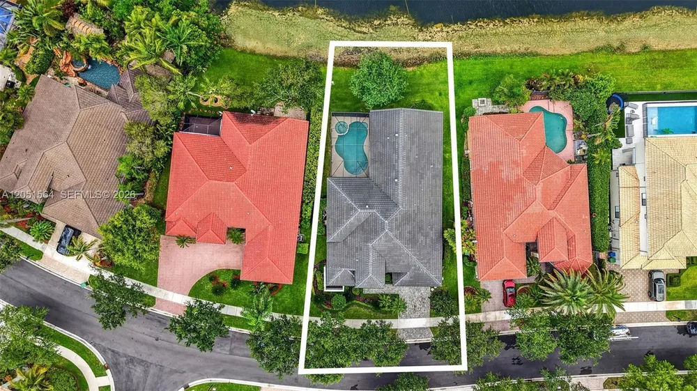 1164 Ginger Circle, Weston, FL 33326