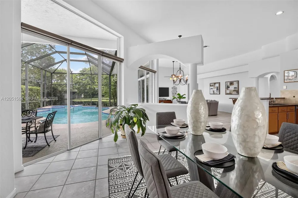 1164 Ginger Circle, Weston, FL 33326