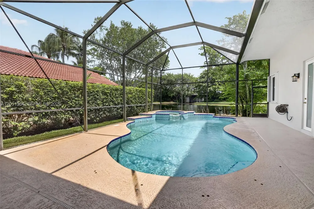 1164 Ginger Circle, Weston, FL 33326
