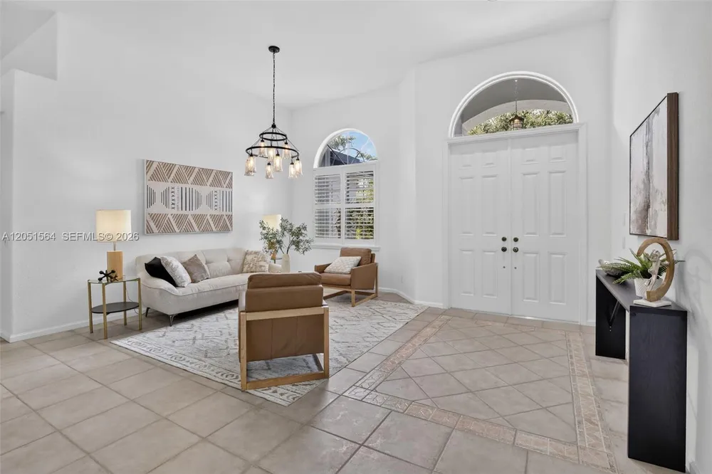 1164 Ginger Circle, Weston, FL 33326