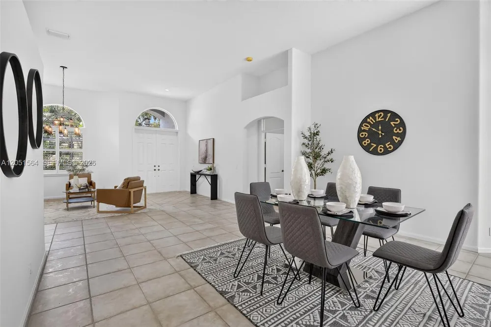 1164 Ginger Circle, Weston, FL 33326