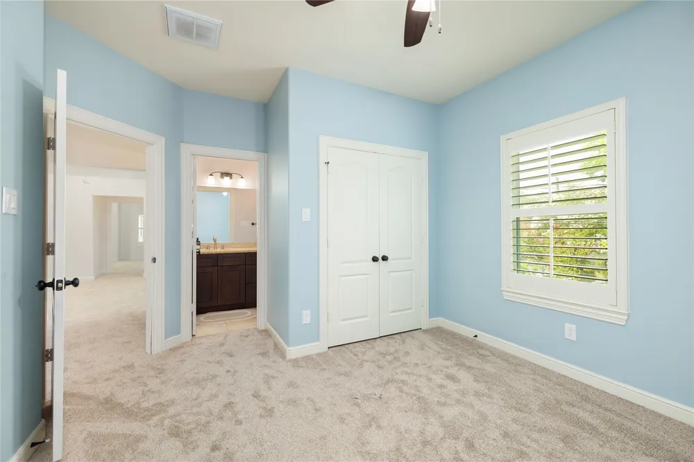 9406 Bevlyn Dr, Houston, TX 77025
