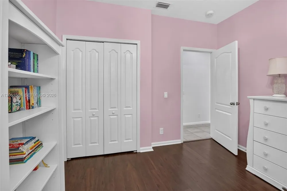 1164 Ginger Circle, Weston, FL 33326