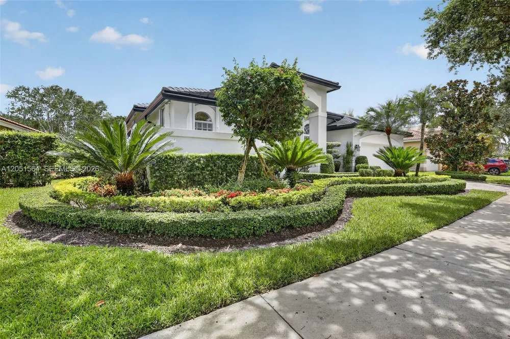 1164 Ginger Circle, Weston, FL 33326
