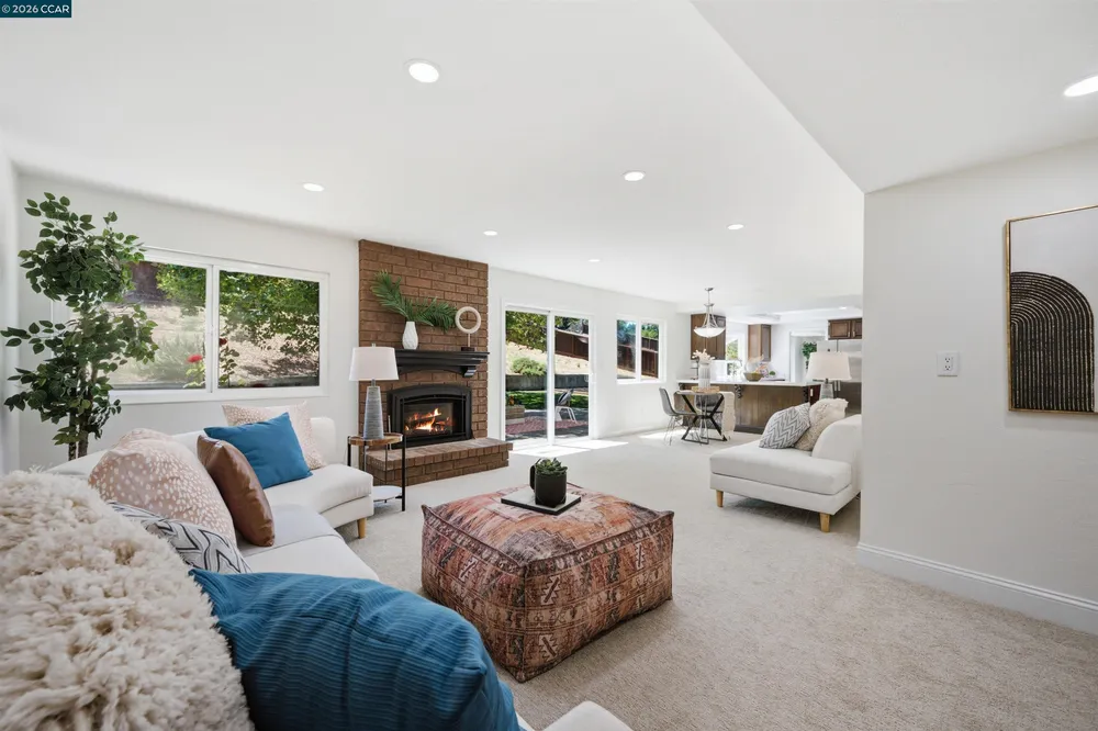 204 Lasso Cir, San Ramon, CA 94583