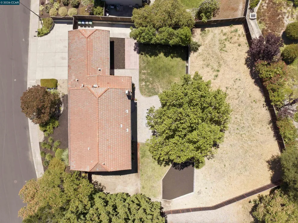 204 Lasso Cir, San Ramon, CA 94583