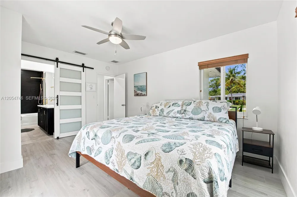 417 NE 11th Ave, Pompano Beach, FL 33060