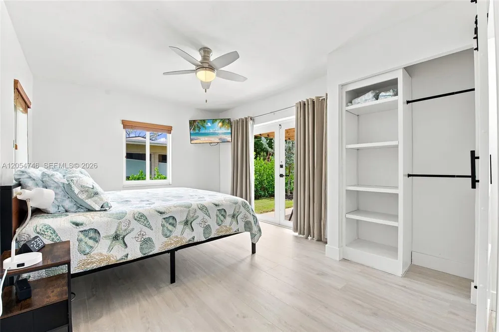 417 NE 11th Ave, Pompano Beach, FL 33060