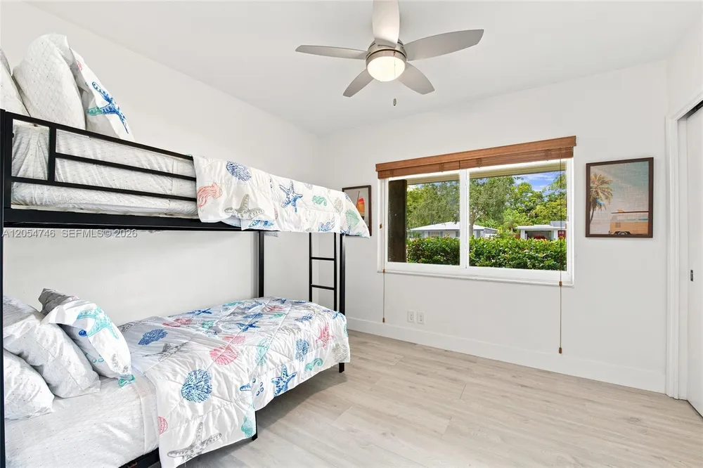 417 NE 11th Ave, Pompano Beach, FL 33060