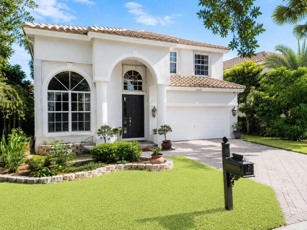 11622 NW 13th Manor, Coral Springs, FL 33071
