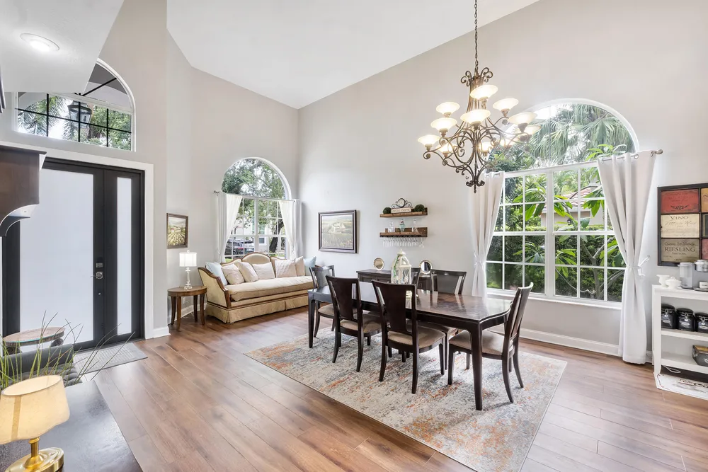 11622 NW 13th Manor, Coral Springs, FL 33071