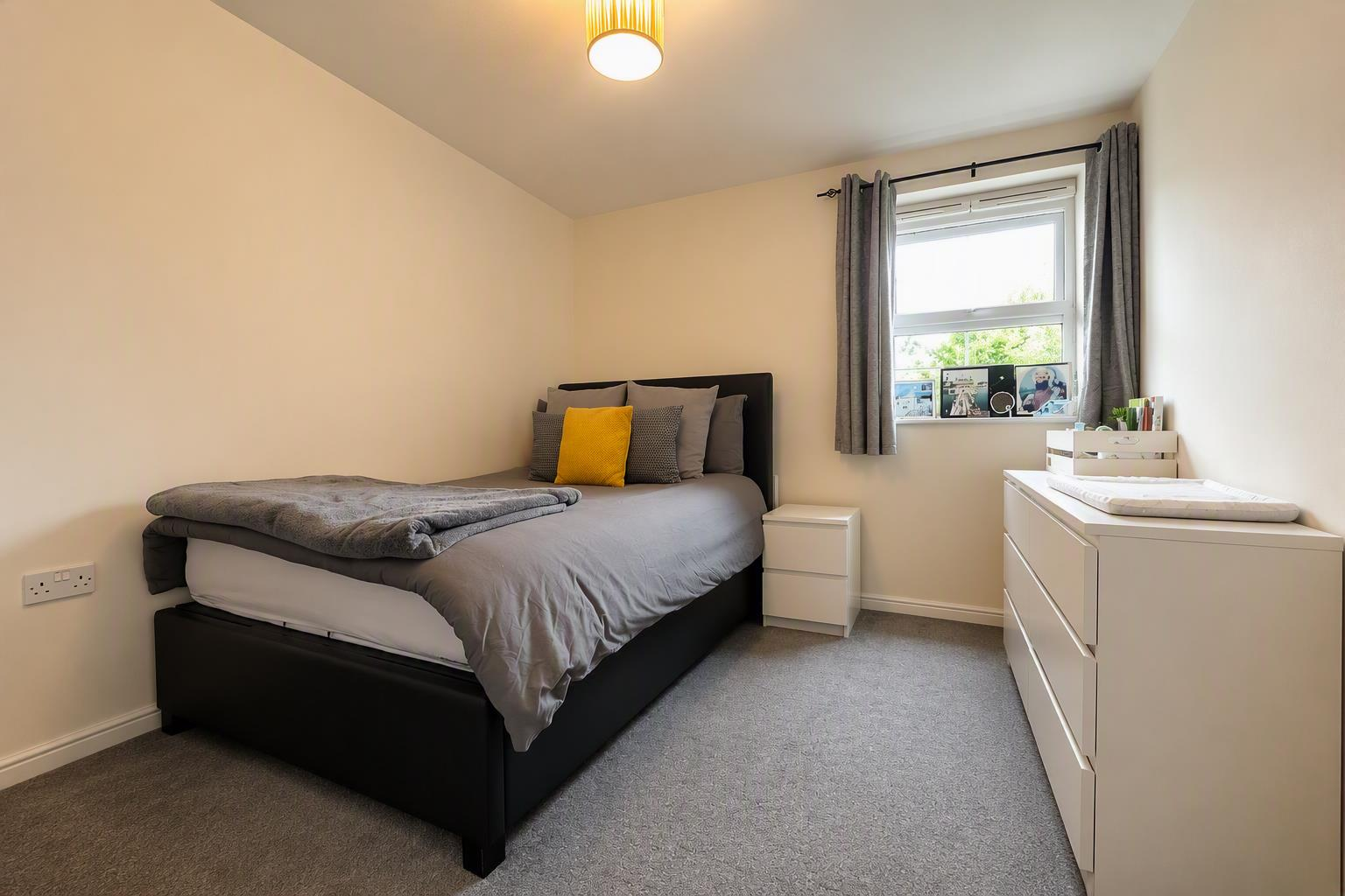 Holyhead Mews, Cippenham Image 7