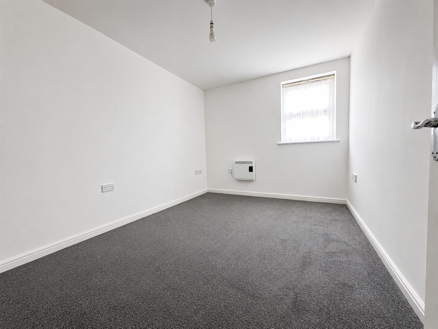 Holyhead Mews, Cippenham Image 6